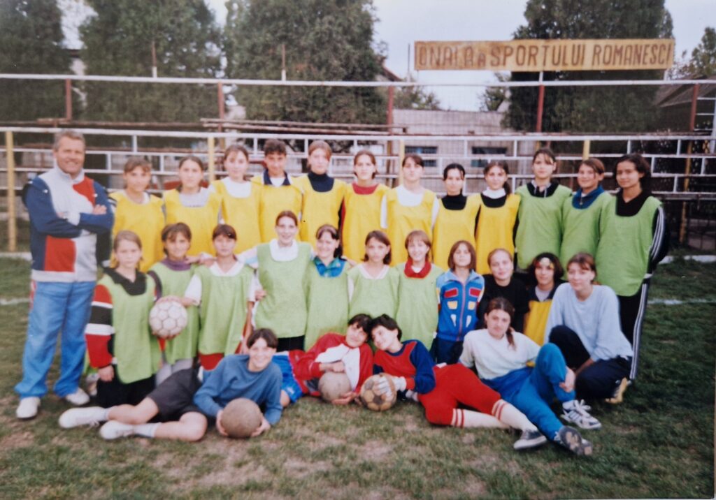 Echipa SNC Constanța împreună cu antrenorul Ion Zlate.